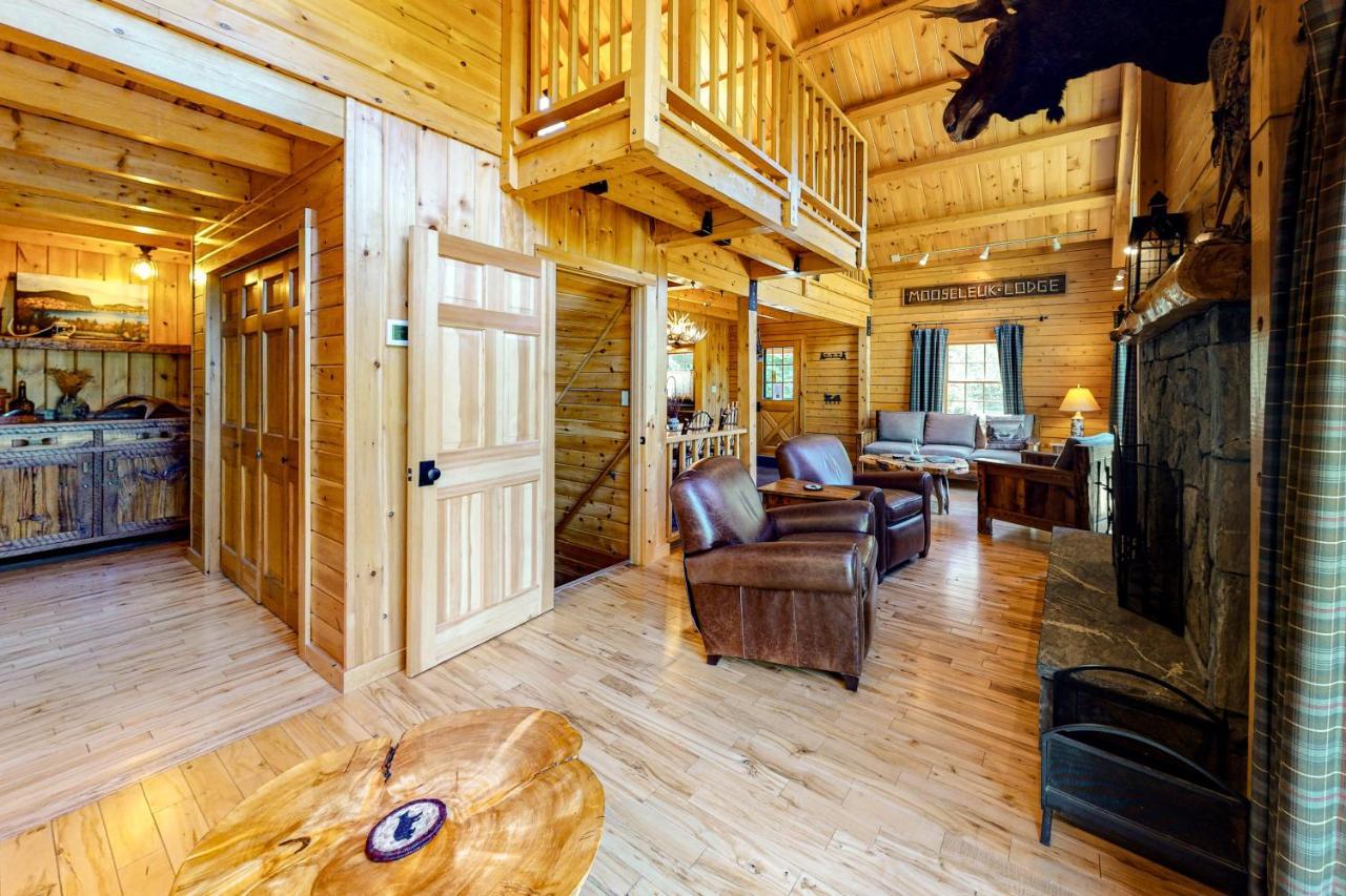 Mooseleuk Lodge The Highlands Dış mekan fotoğraf
